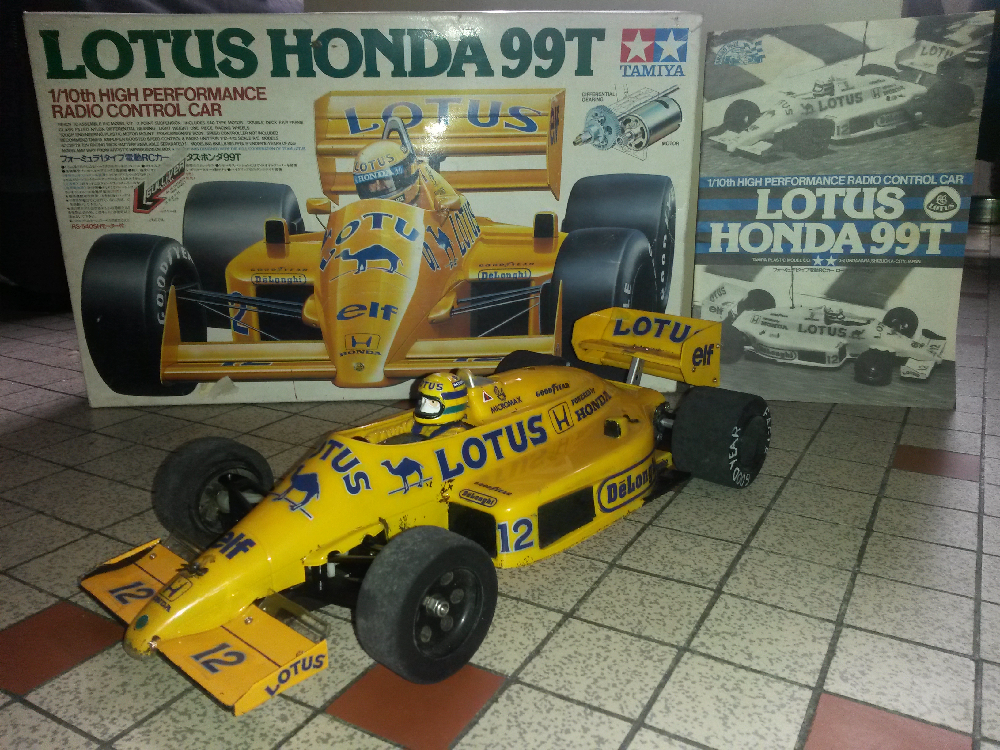 web-wintage/bruteTamiya Road Wizard Lotus Honda 99T 1987.jpg
